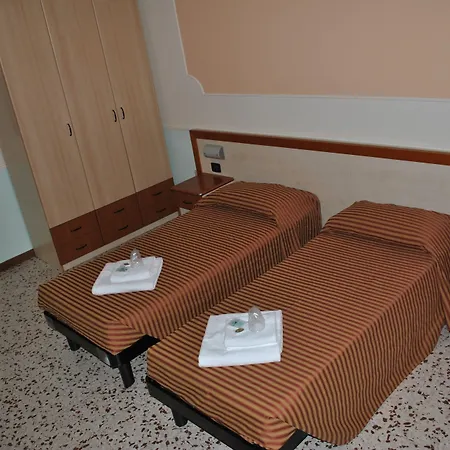 Hotel Centro Carraro 3*