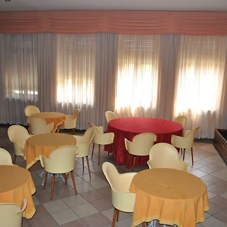 Centro Carraro 3* Chievo