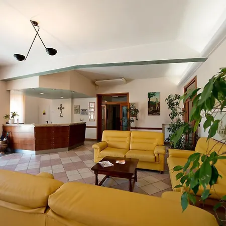 Centro Carraro Hotel