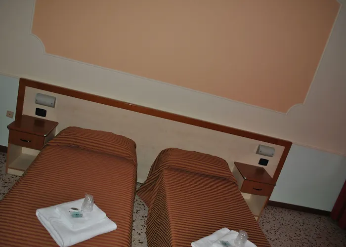 Centro Carraro Hotel 3*